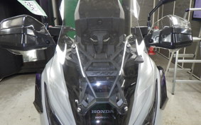 HONDA X-ADV 750 2025 RH21