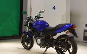 HONDA VTR 250 2023 MC33