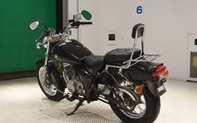 SUZUKI GZ250 Marauder