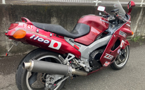 KAWASAKI ZZ1100 NINJA 1995 10D039