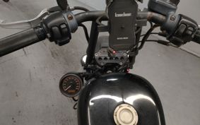 HARLEY HARLEY XL883R 2013 CS2