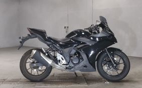 SUZUKI GSX250R DN11A