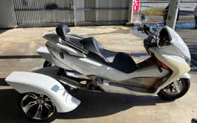 HONDA  FORZA  TRIKE  MF10