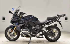 BMW R1250RS 2021