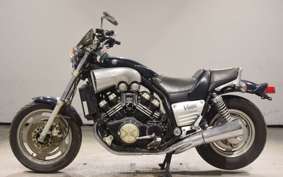 YAMAHA VMAX 3UF