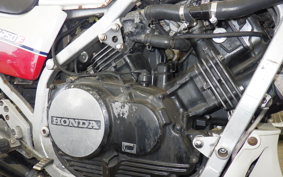 HONDA VF750F 1983 RC15