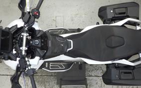 HONDA X-ADV 750 2025 RH21