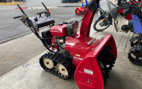 HONDA  SNOW BLOWER  MACHINE 