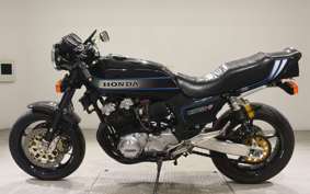 HONDA CB750F B 1982 RC04