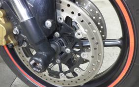 TRIUMPH TRIUMPH STREET TRIPLE 2011