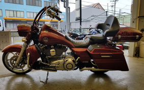 HARLEY FLHRSE1800CVO 2013 PG8