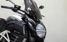 DUCATI DIAVEL AMG 2012 ZDMG102JACB