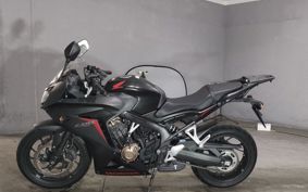 HONDA CBR650F RC83