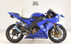 KAWASAKI ZX 10 NINJA R 2004 ZXT00C