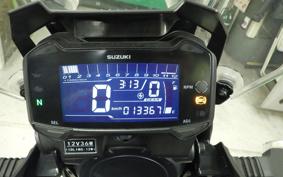 SUZUKI Vｽﾄﾛｰﾑ250A 2013