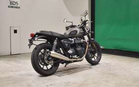 TRIUMPH STREET TWIN 2021