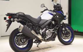 SUZUKI DL650 ( V-Strom 650 ) XTA 2024 C733M