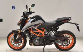 KTM 390 DUKE 2022