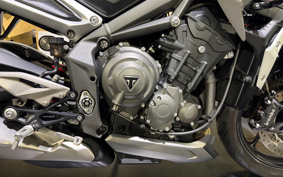 TRIUMPH STREET TRIPLE R 2020 HDA544