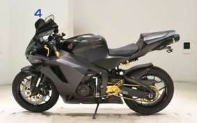 HONDA CBR600RR 2024 PC40