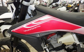 HUSQVARNA SMR449 2012