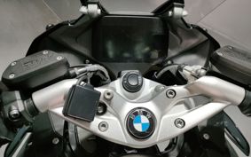 BMW R1250R 0M81