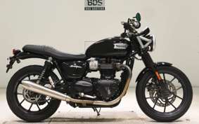 TRIUMPH STREET TWIN 2016