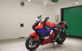 HONDA CBR1000RR R 2021 SC82