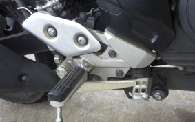 YAMAHA FZ25