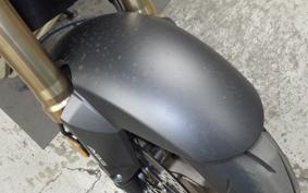 HONDA CB650R E-Clutch 2025 RH17