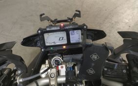 YAMAHA MT-09 2016 RN36J