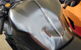 KAWASAKI ZX-25R ZX250E