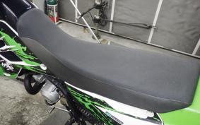 KAWASAKI KDX220SR DX220B