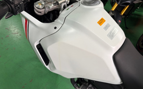 DUCATI DESERT X 2024 1X00