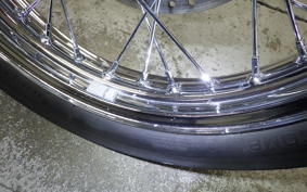 TRIUMPH BONNEVILLE T100 2018