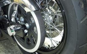 HARLEY FXDWG 1580 2015