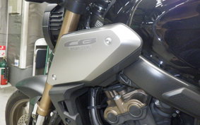 HONDA CB650R 2019 RH03