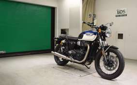 TRIUMPH BONNEVILLE T100 2021