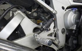 YAMAHA YZF-R6 2002