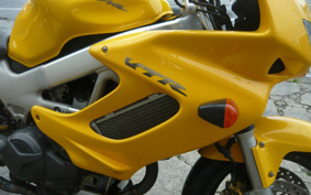 HONDA VTR1000F 1999 SC36
