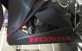 HONDA CBR650R 2023 RH03