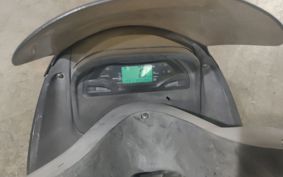 YAMAHA MAJESTY 125 SE27