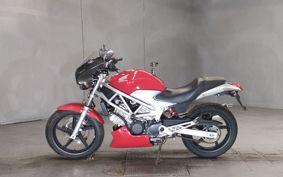 HONDA VTR 250 MC33