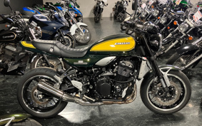 KAWASAKI Z900RS YELLOW  BALL ED 2024 ZR900K