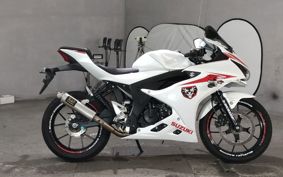 SUZUKI GSX-R125 DL33B