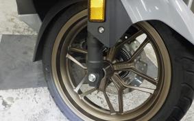 HONDA FORZA 250 MF17