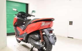 HONDA FORZA SI 2005 MF12