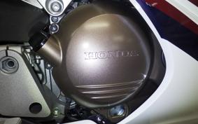 HONDA VFR800F 2022 RC79