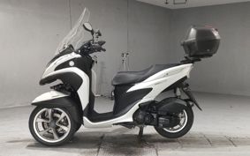 YAMAHA TRICITY 125 SE82J