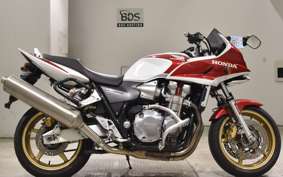 HONDA CB1300SB SUPER BOLDOR A 2005 SC54
